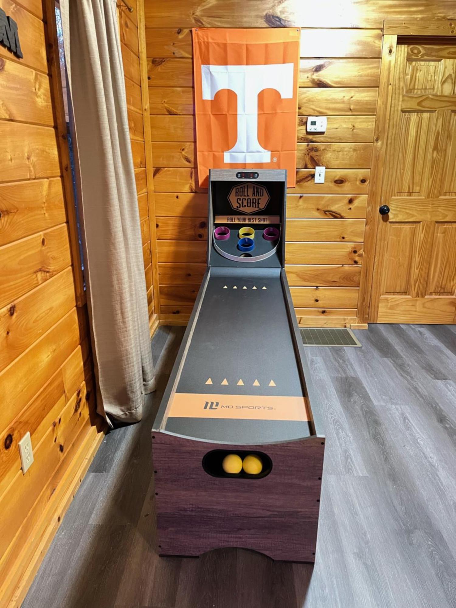 Smokey Mountain Retreat, Hot Tub, Game Room, Sleeps 8! Gatlinburg Extérieur photo