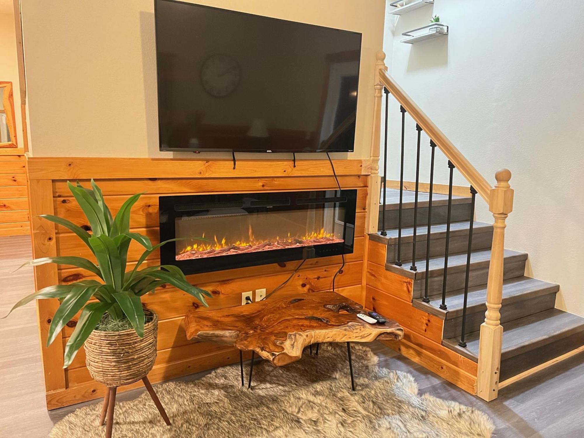 Smokey Mountain Retreat, Hot Tub, Game Room, Sleeps 8! Gatlinburg Extérieur photo